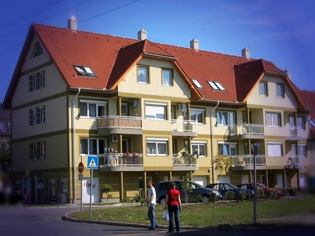 Aaa-Apartment 2 Балатонфюред Экстерьер фото